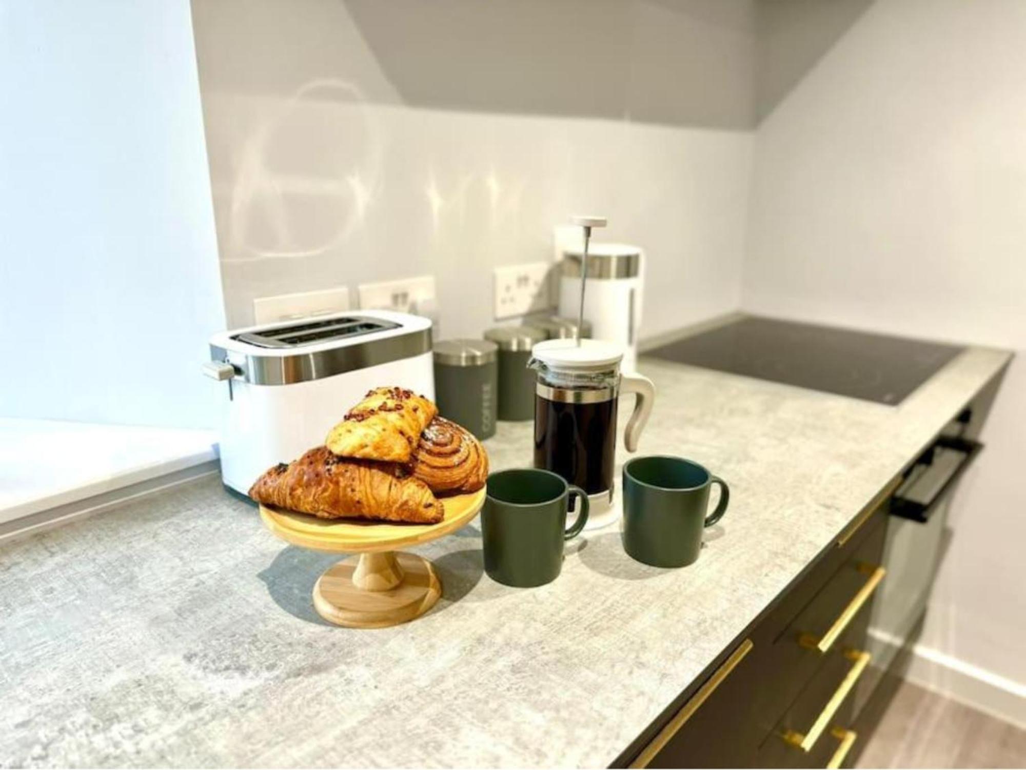 New 2 Bedroom Bournemouth Ground Floor Easy Access Экстерьер фото